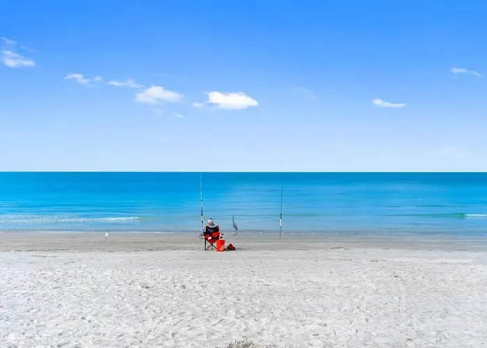 August Pet Friendly And Hot Tub A Clearwater Beach