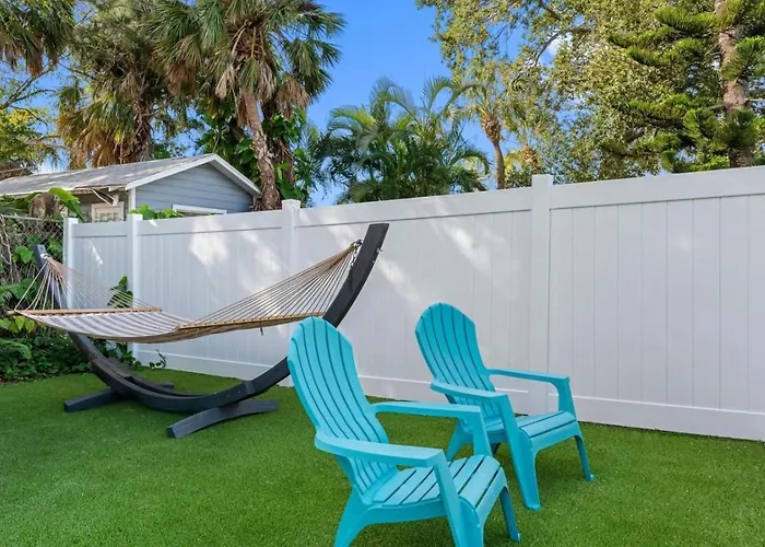 Holiday home August Pet Friendly And Hot Tub A Clearwater Beach