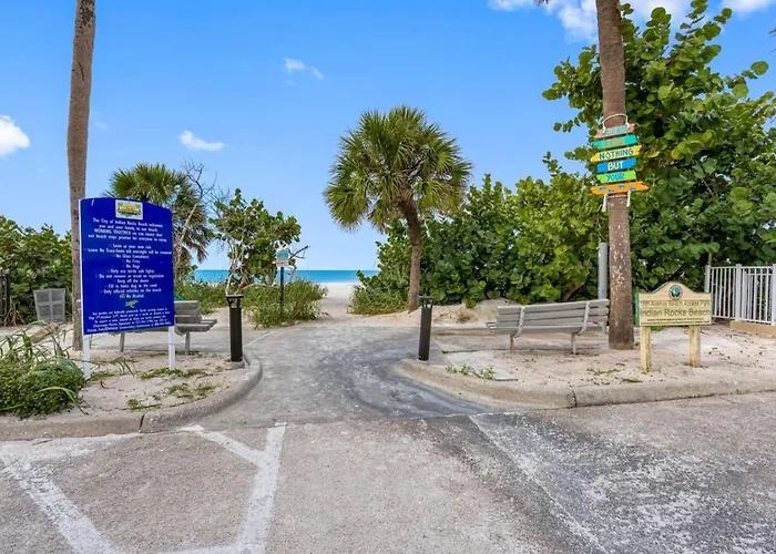 Holiday home August Pet Friendly And Hot Tub A Clearwater Beach