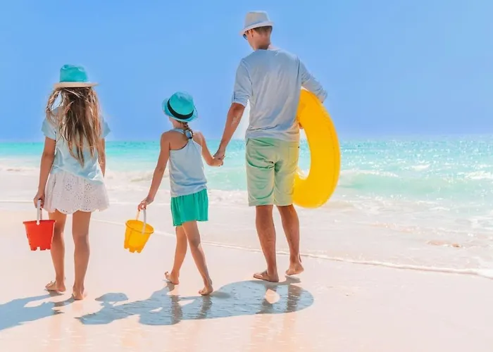 Holiday home August Pet Friendly And Hot Tub A Clearwater Beach