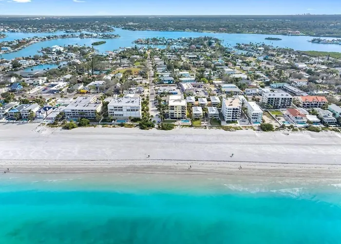 August Pet Friendly And Hot Tub A * Clearwater Beach