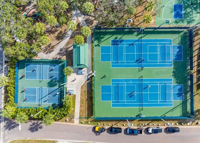 August Pet Friendly And Hot Tub A Holiday home Clearwater Beach